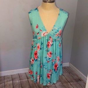 🌺 Great summer top, women’s size Large, EUC
